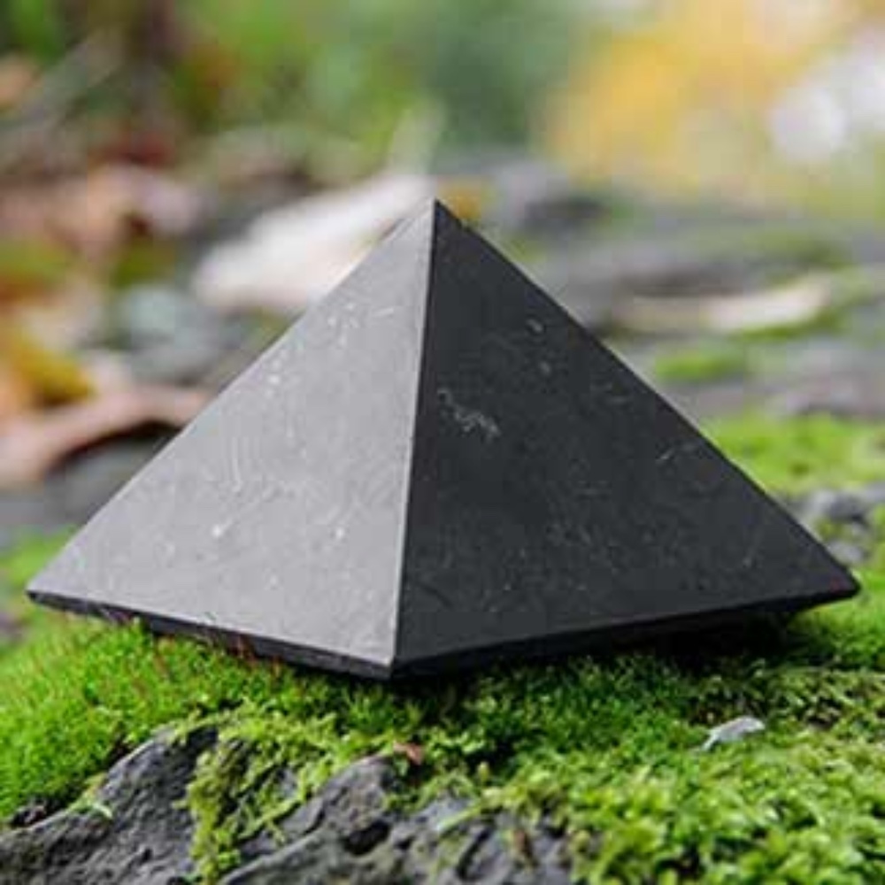 NEW 100% Pure Natural Shungite Pyramid EMF PROTECTION from Russia